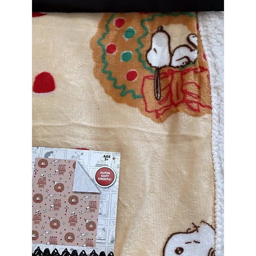 Peanuts Snoopy Sherpa‎ Backed Throw Blanket Gingerbread House Christmas 50X60”